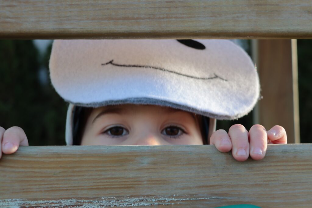 Eselchen versteckt sich